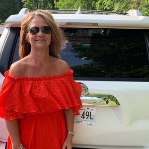 Meet your Posher, Kelly